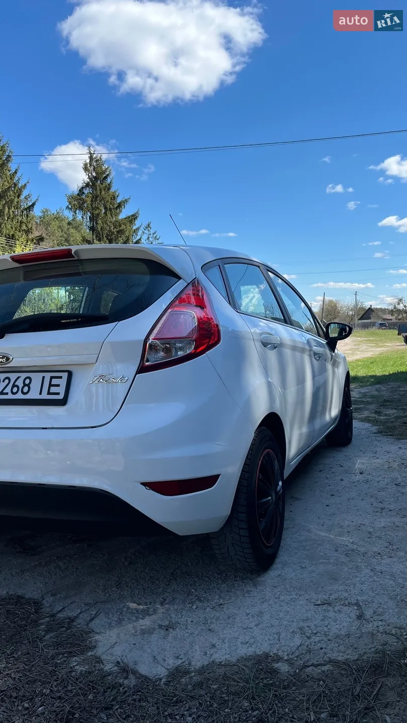 2014 Ford Fiesta - мініатюра 8