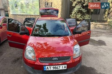 Хэтчбек Ford Fiesta 2006 в Ивано-Франковске