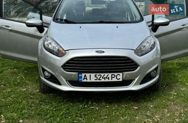 Седан Ford Fiesta 2017 в Переяславі