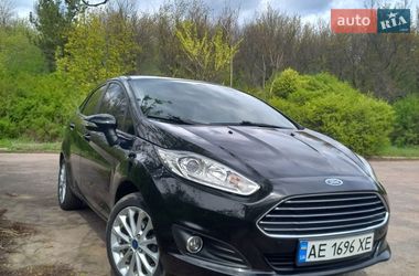 Седан Ford Fiesta 2013 в Покрове