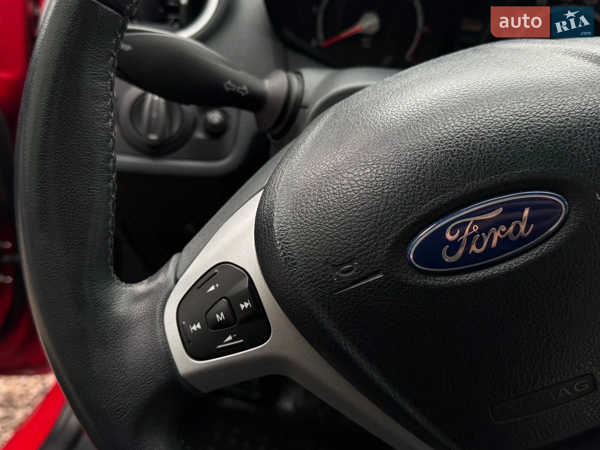 2012 Ford Fiesta - мініатюра 23