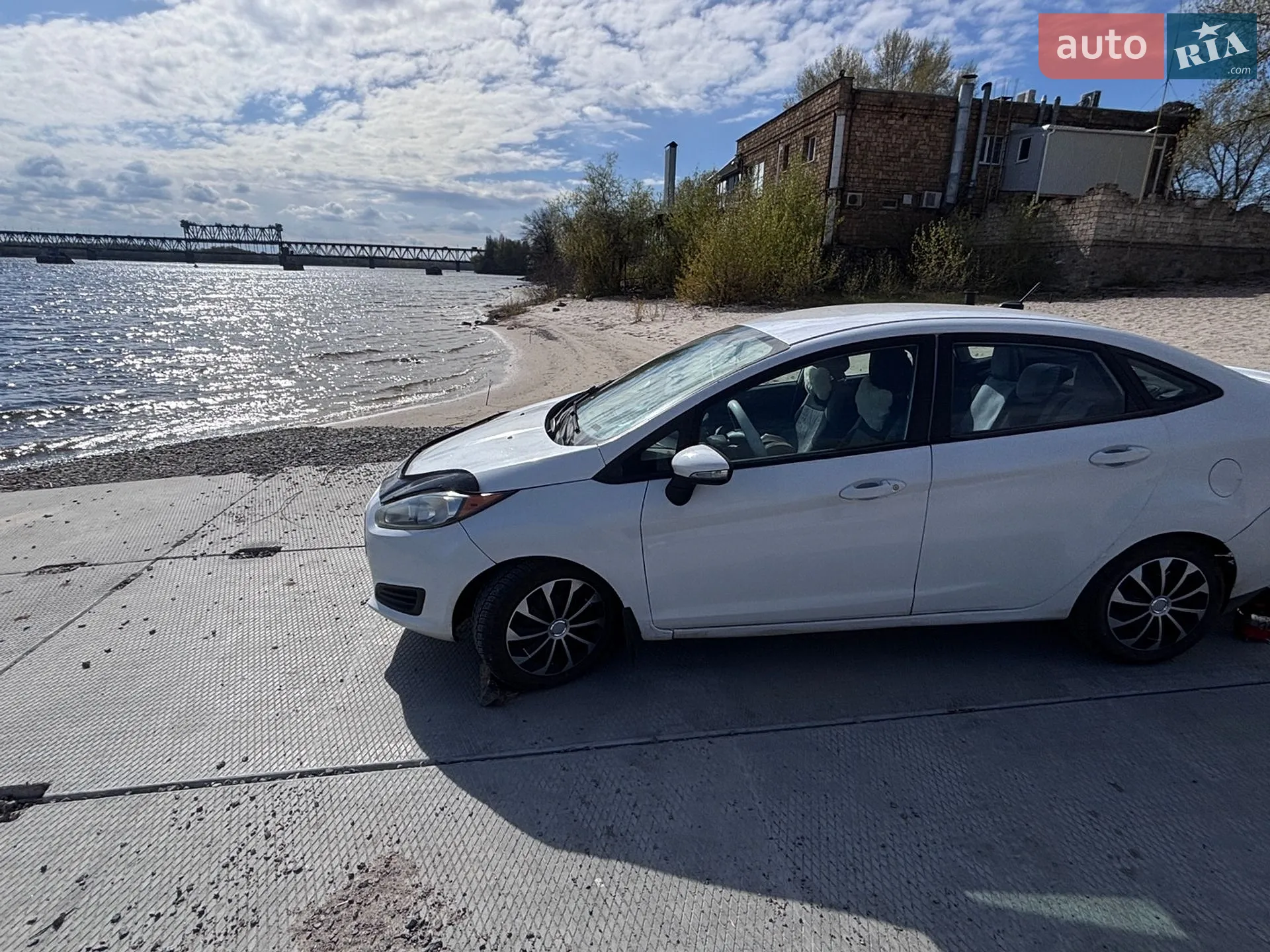 2019 Ford Fiesta - мініатюра 5