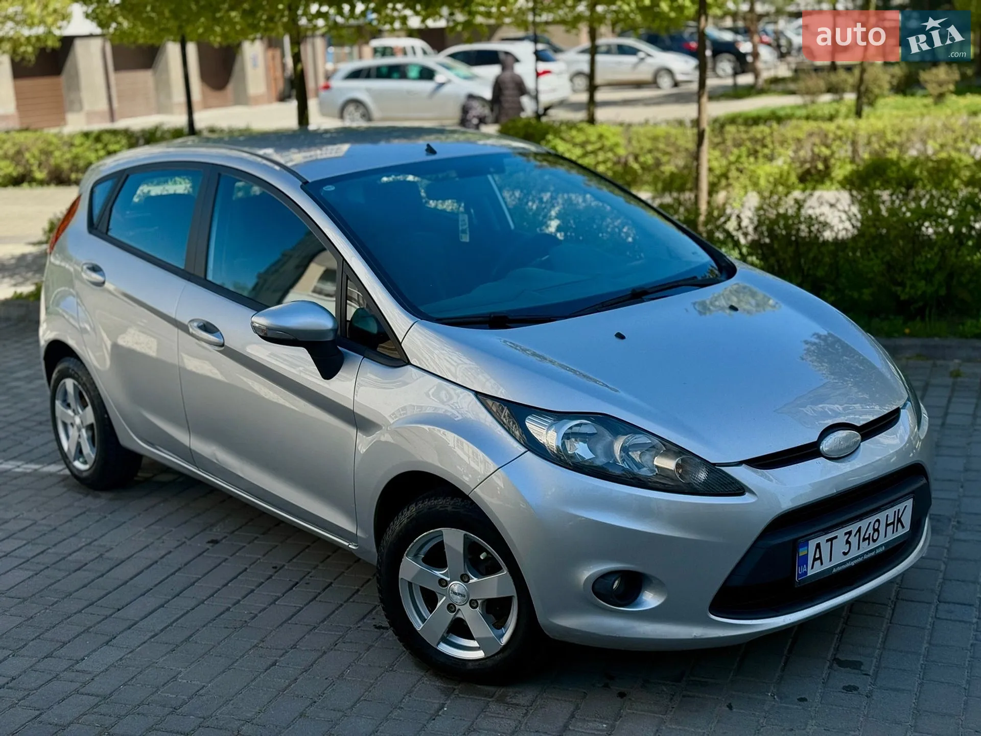 2010 Ford Fiesta - мініатюра 11