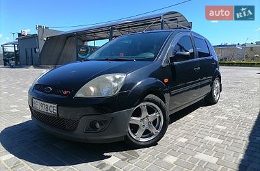 Хэтчбек Ford Fiesta 2007 в Южноукраинске