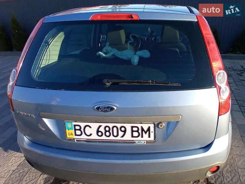 Хэтчбек Ford Fiesta 2007 в Львове