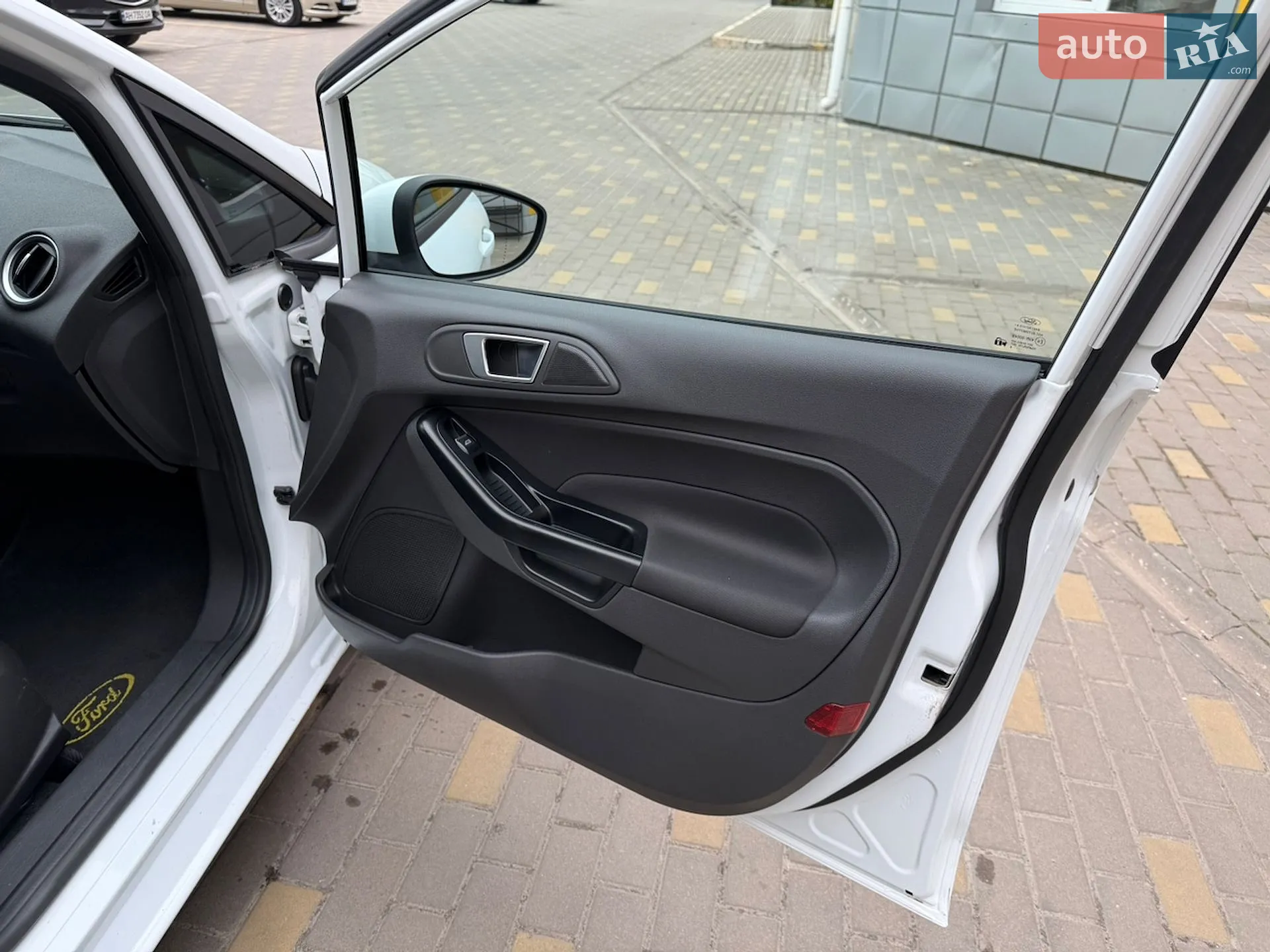 2016 Ford Fiesta - мініатюра 10