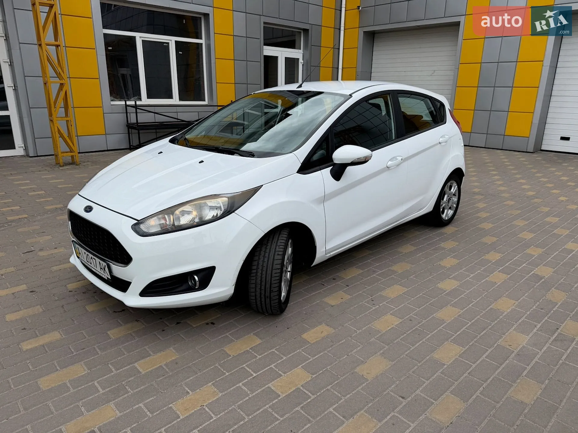 2016 Ford Fiesta - фото 1