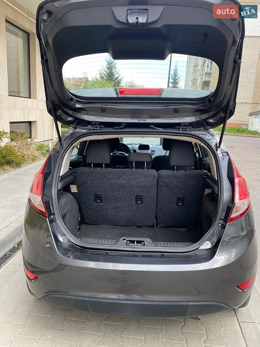 2018 Ford Fiesta - мініатюра 8
