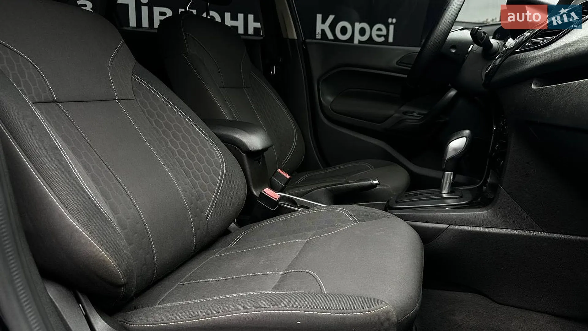2019 Ford Fiesta - мініатюра 12