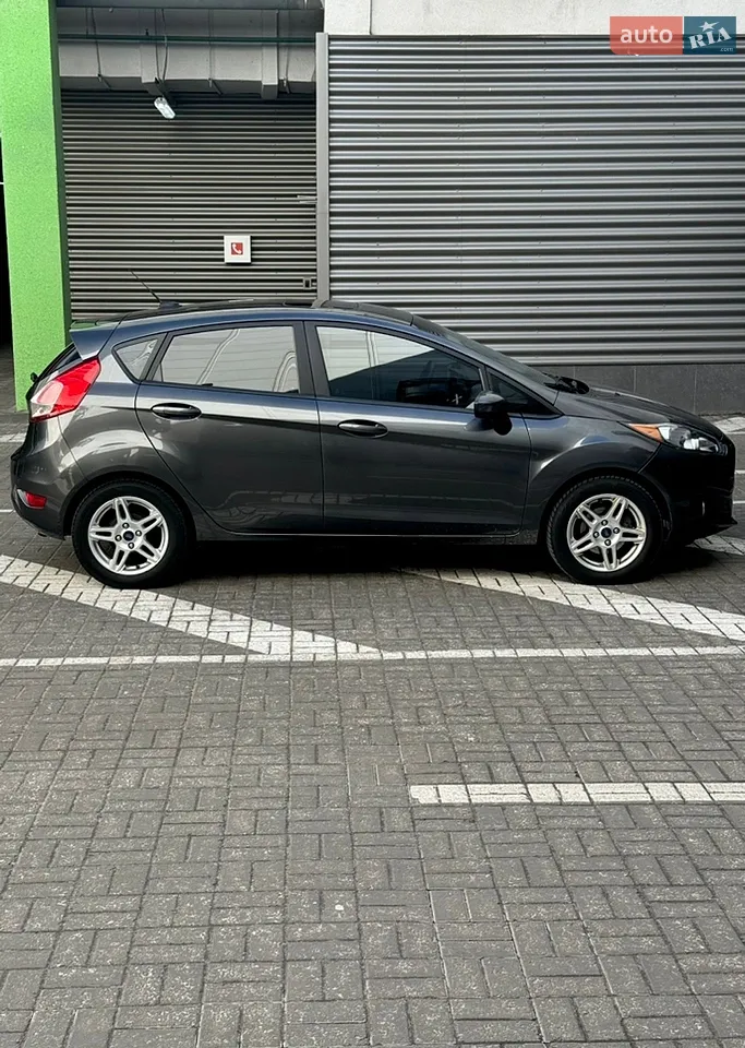 2019 Ford Fiesta - мініатюра 21