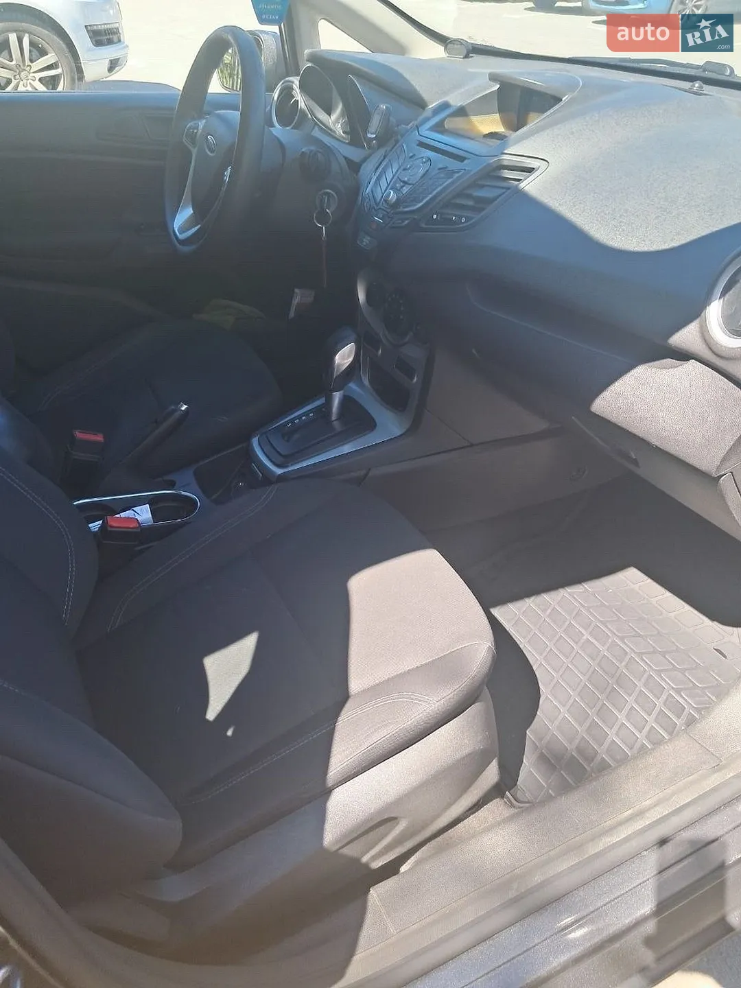 2017 Ford Fiesta - мініатюра 8