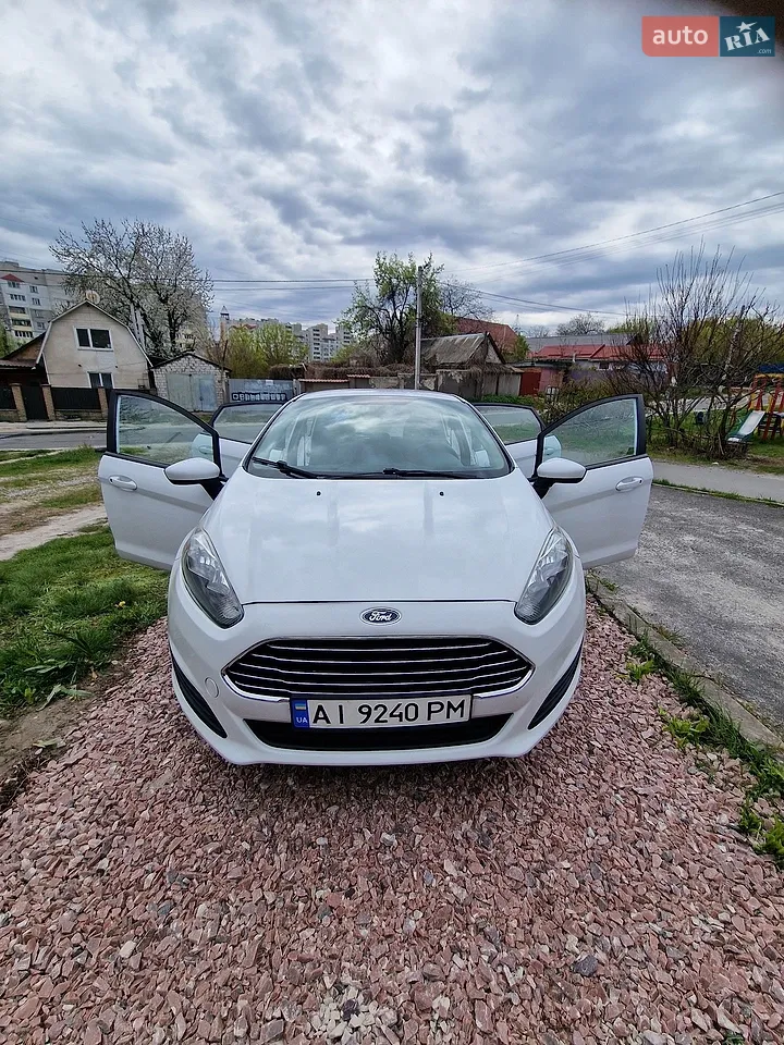 2013 Ford Fiesta - мініатюра 22