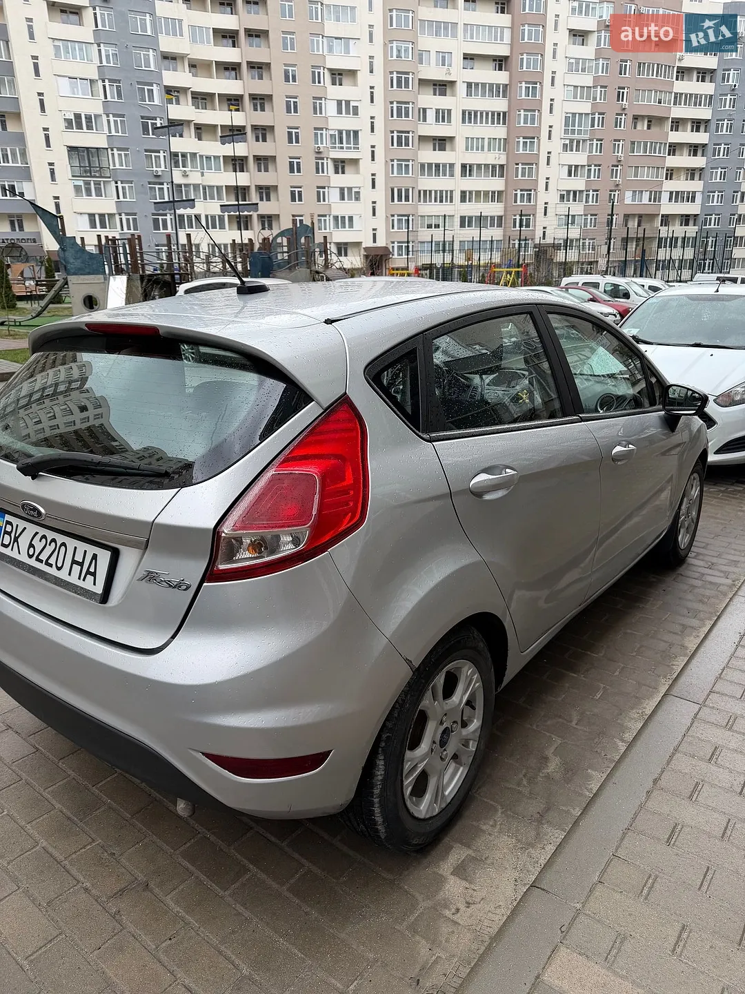 2016 Ford Fiesta - мініатюра 4