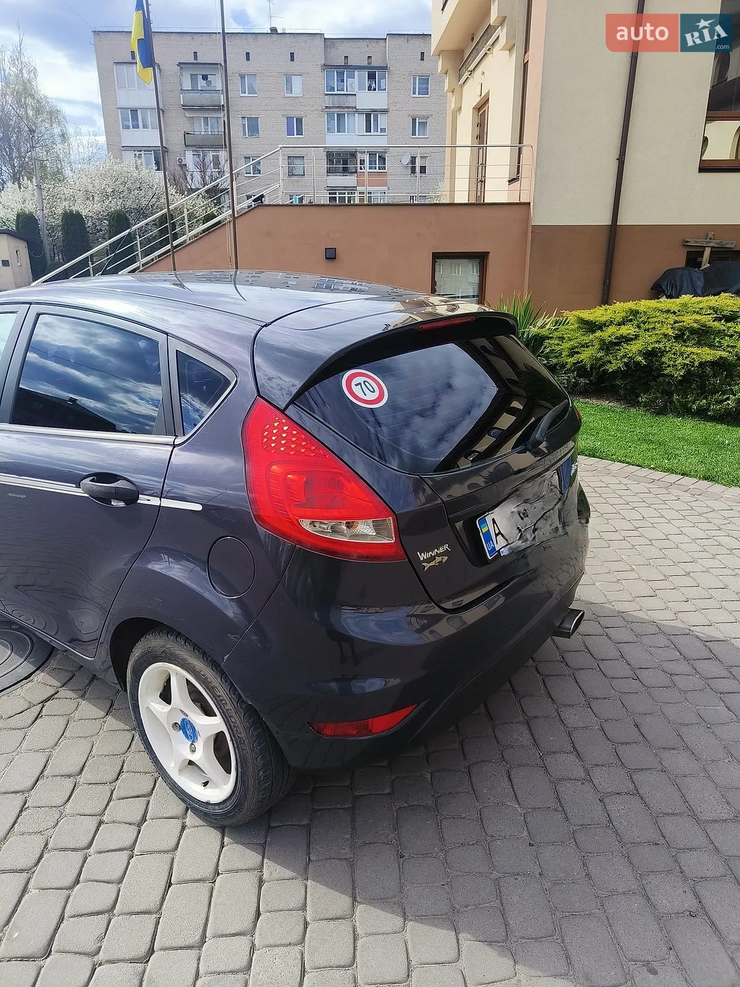 2011 Ford Fiesta - мініатюра 2