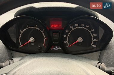 Хетчбек Ford Fiesta 2012 в Вінниці
