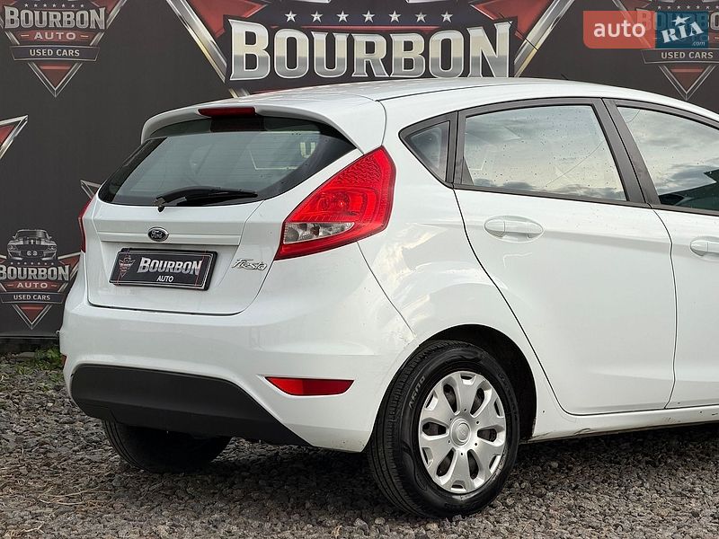 Хетчбек Ford Fiesta 2012 в Вінниці