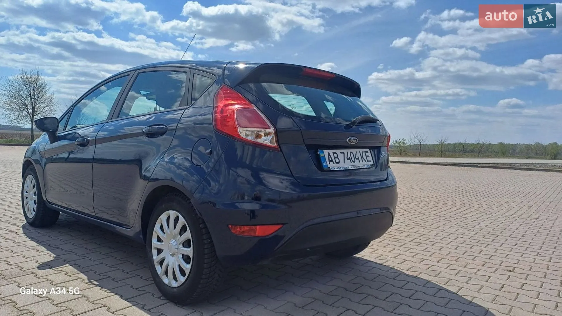 2016 Ford Fiesta - мініатюра 11