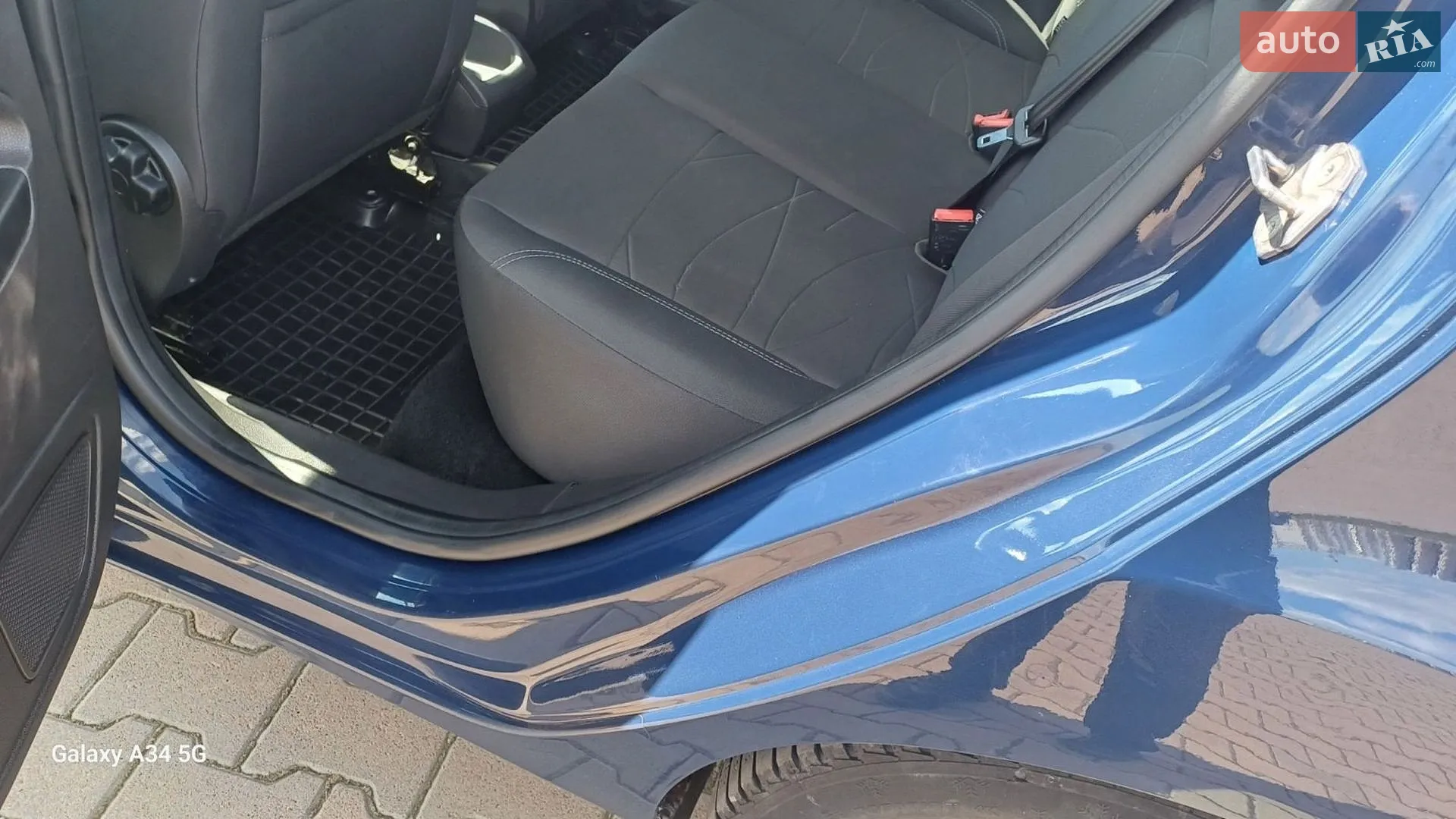 2016 Ford Fiesta - мініатюра 23