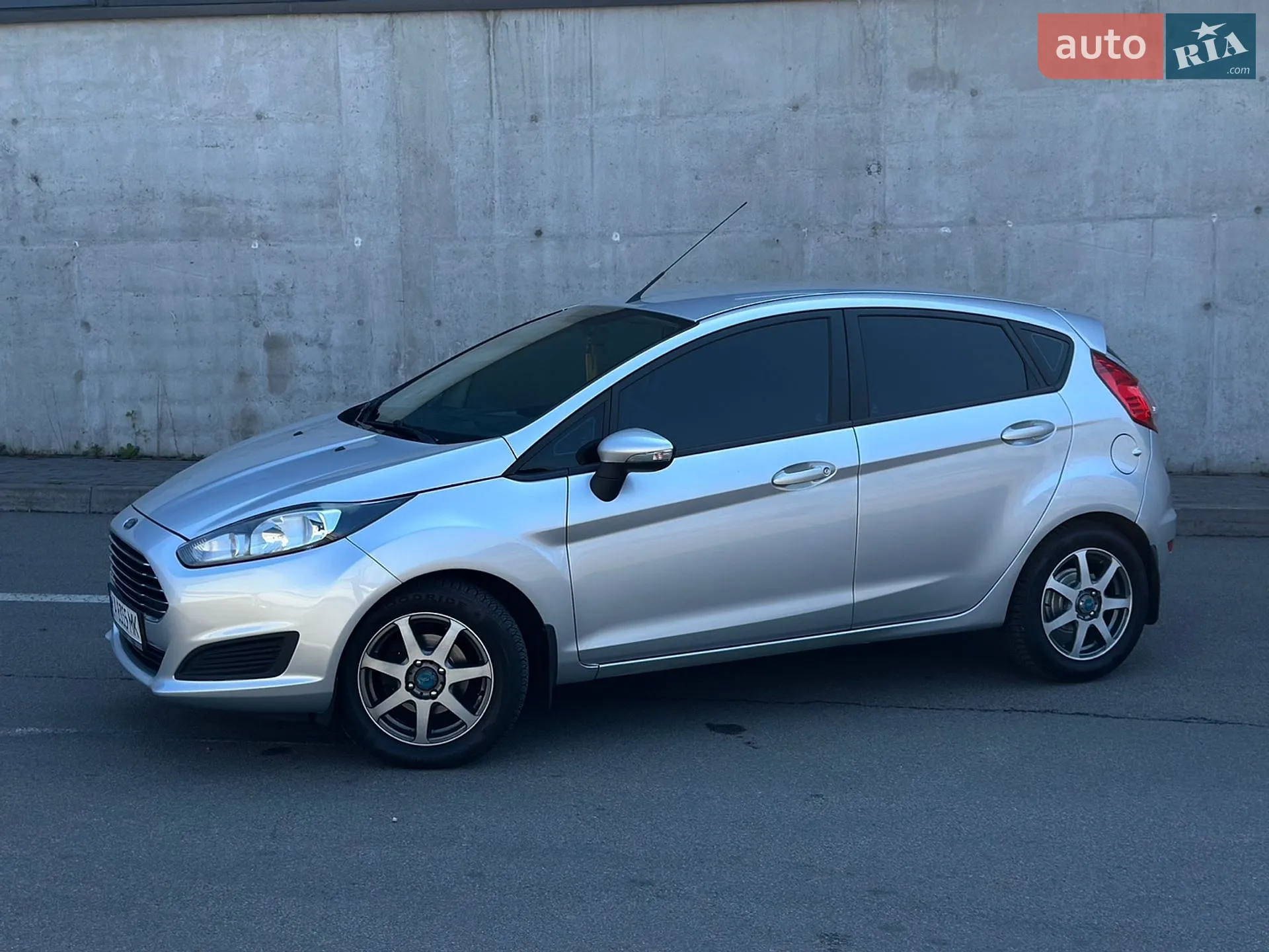 2013 Ford Fiesta - мініатюра 2