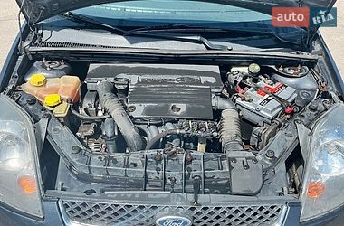 Хэтчбек Ford Fiesta 2007 в Ставище