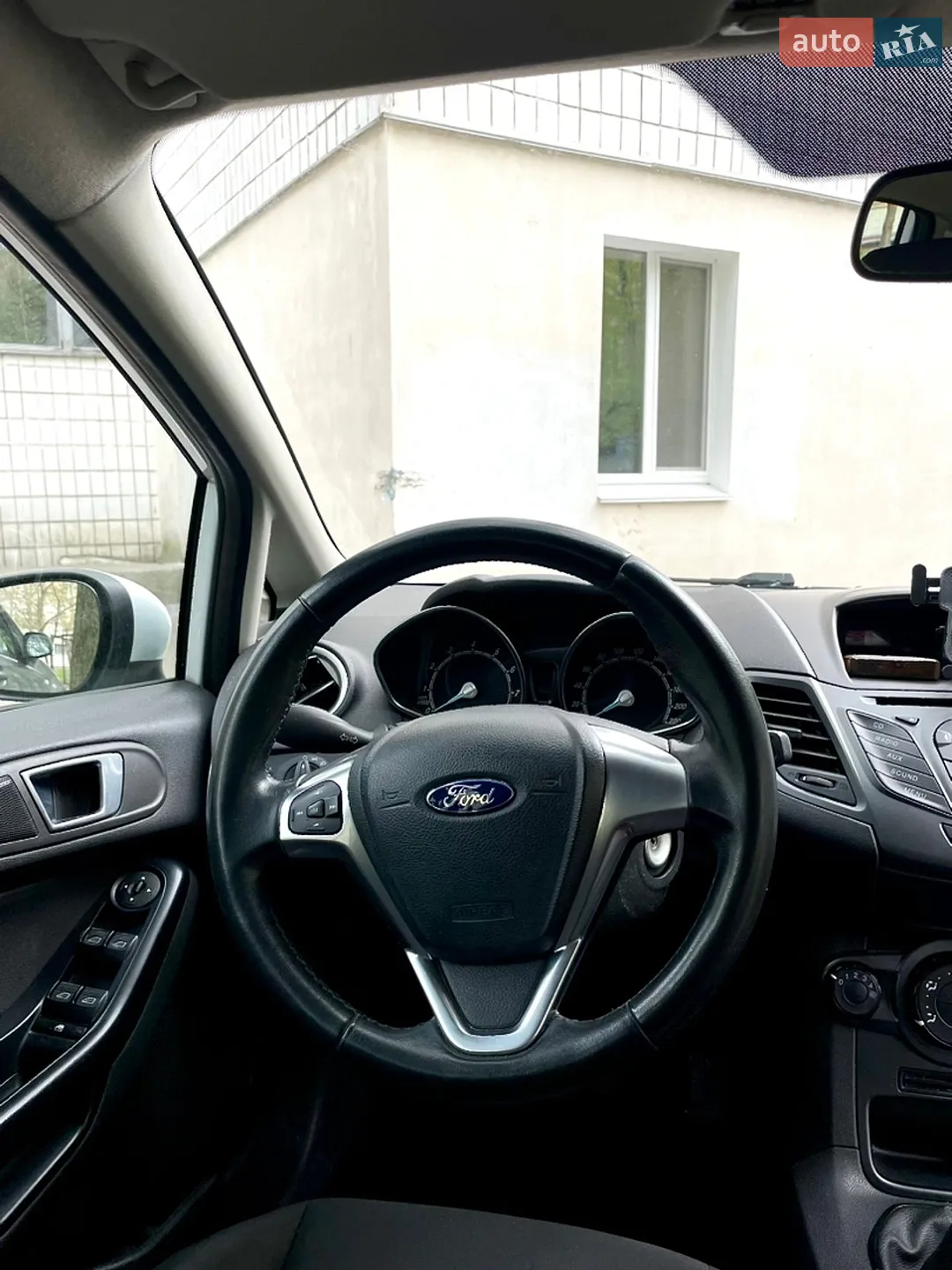 2016 Ford Fiesta - мініатюра 3