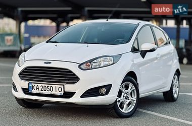 Хетчбек Ford Fiesta 2014 в Києві