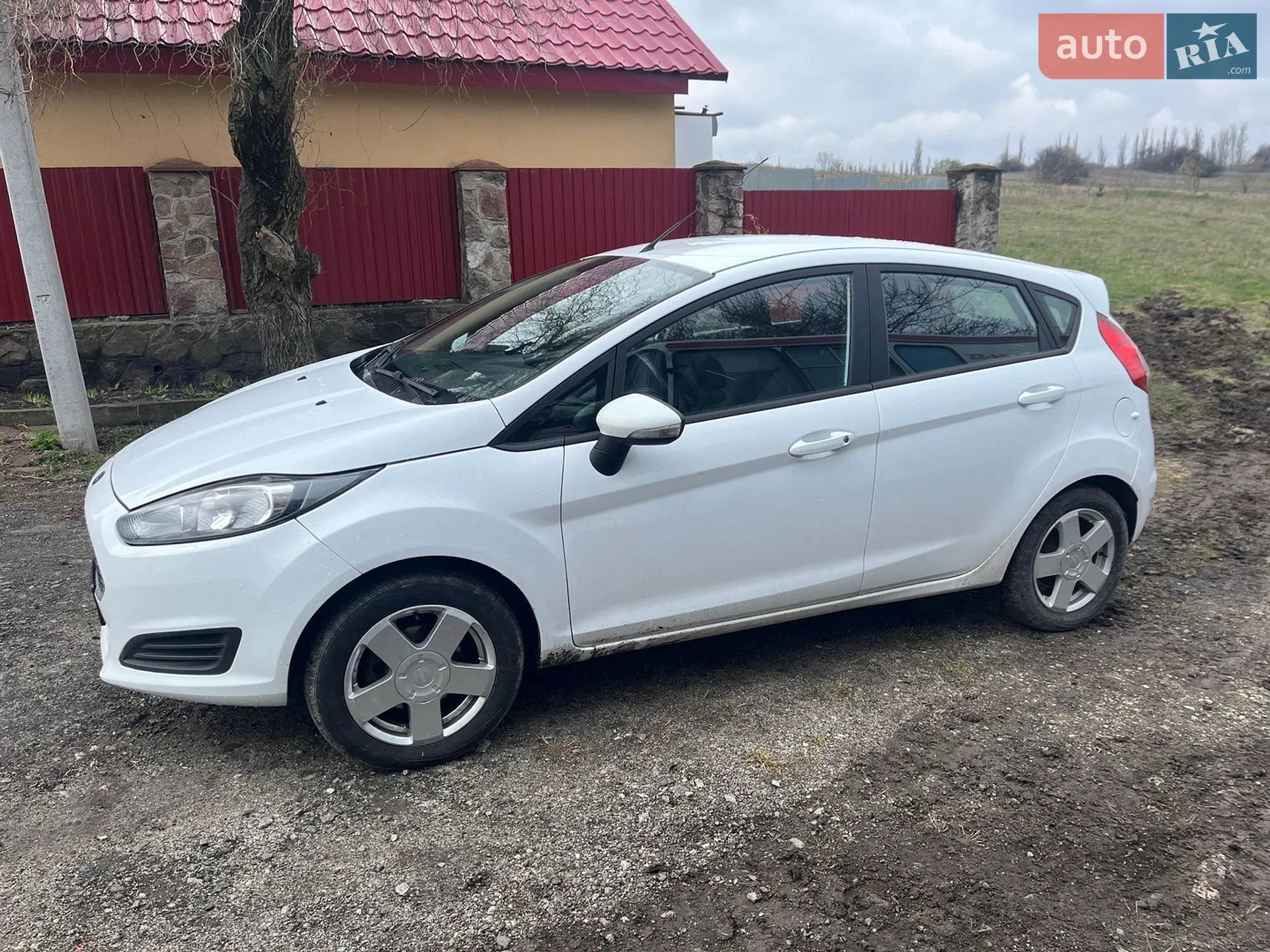 2017 Ford Fiesta - мініатюра 2