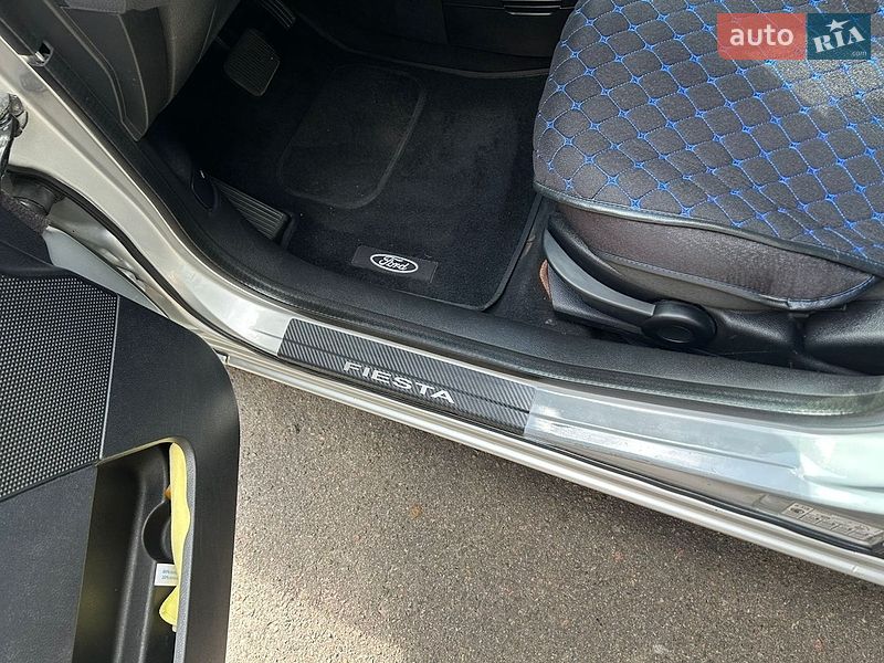 Хетчбек Ford Fiesta 2006 в Києві