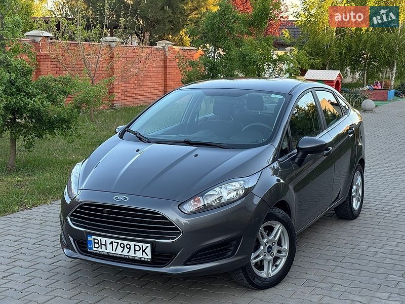 Седан Ford Fiesta 2019 в Одессе