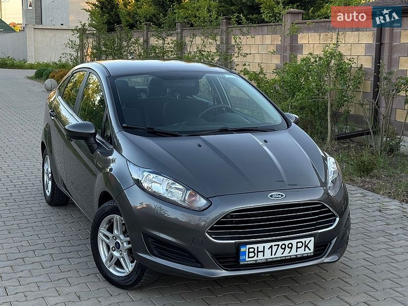 Седан Ford Fiesta 2019 в Одессе