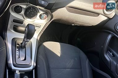 Седан Ford Fiesta 2016 в Крюківщині