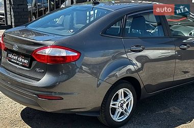 Седан Ford Fiesta 2017 в Миколаєві