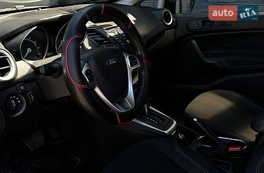 Седан Ford Fiesta 2017 в Миколаєві