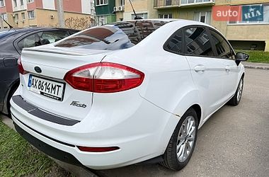 Седан Ford Fiesta 2013 в Харкові