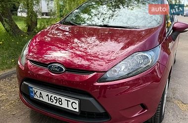 Хэтчбек Ford Fiesta 2011 в Киеве