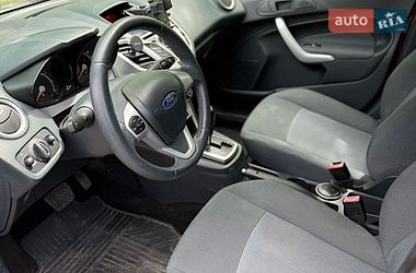 Хэтчбек Ford Fiesta 2011 в Киеве