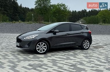Хетчбек Ford Fiesta 2017 в Львові