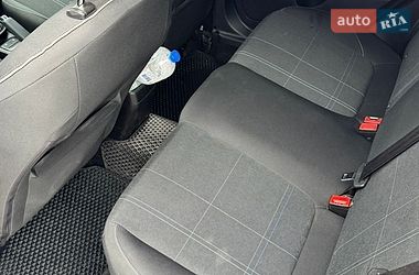 Хетчбек Ford Fiesta 2017 в Львові