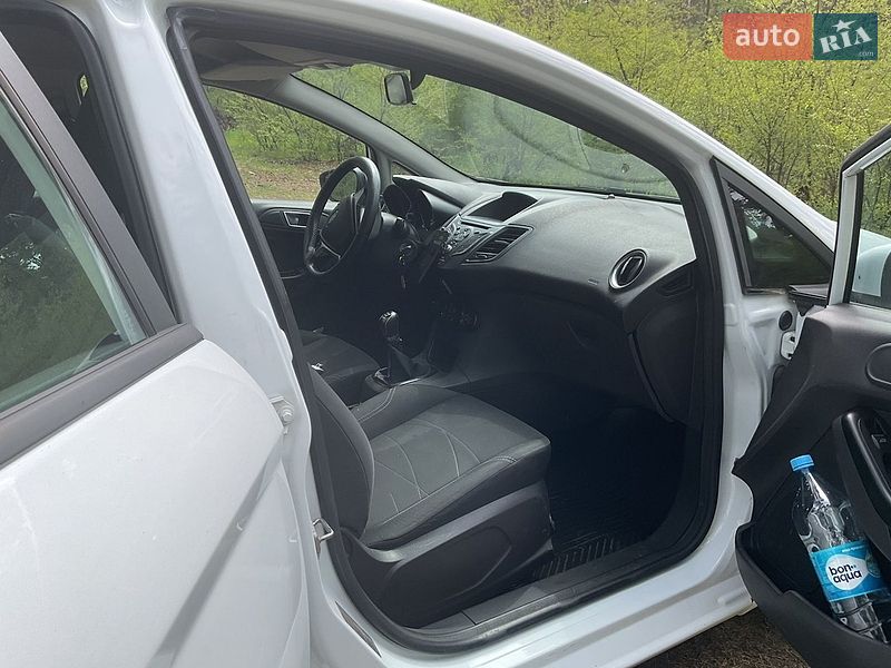 Хетчбек Ford Fiesta 2017 в Броварах