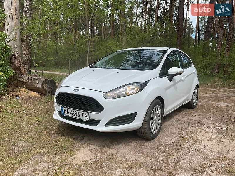 Хетчбек Ford Fiesta 2017 в Броварах