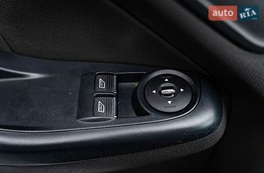 Хэтчбек Ford Fiesta 2014 в Киеве