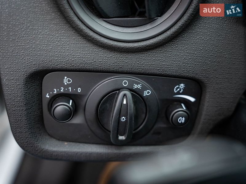 Хэтчбек Ford Fiesta 2014 в Киеве