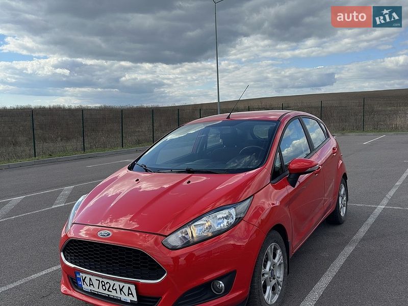 Хэтчбек Ford Fiesta 2016 в Ровно