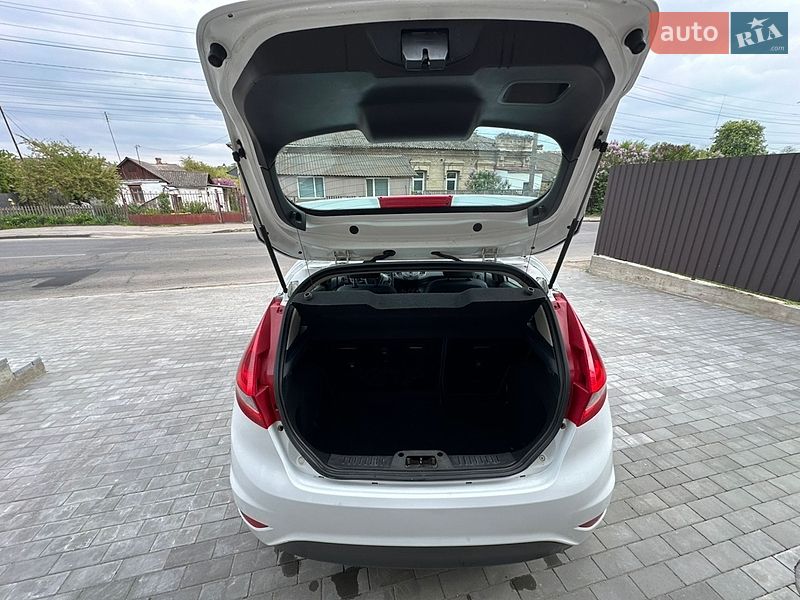 Хэтчбек Ford Fiesta 2011 в Виннице