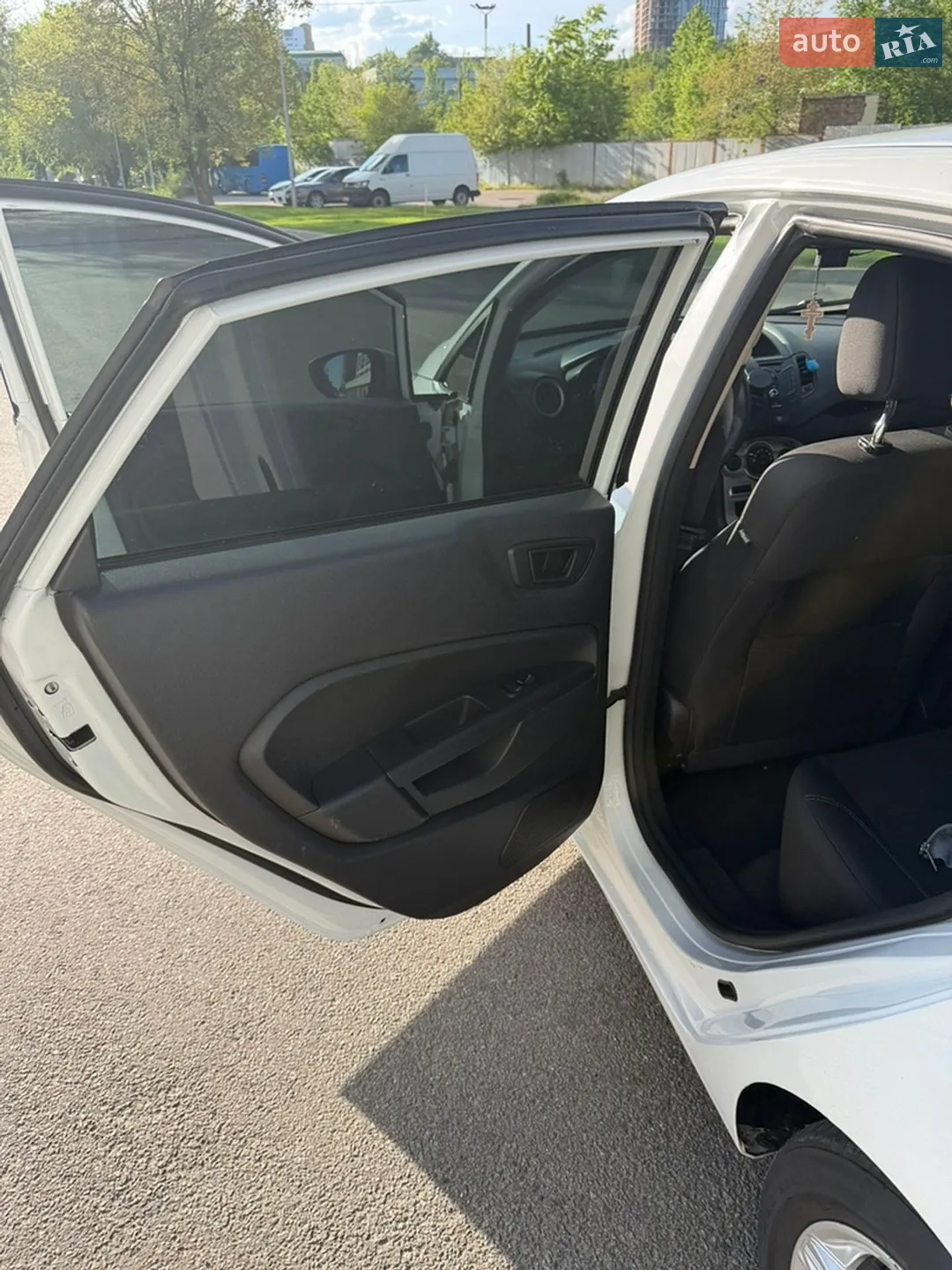 2017 Ford Fiesta - мініатюра 15