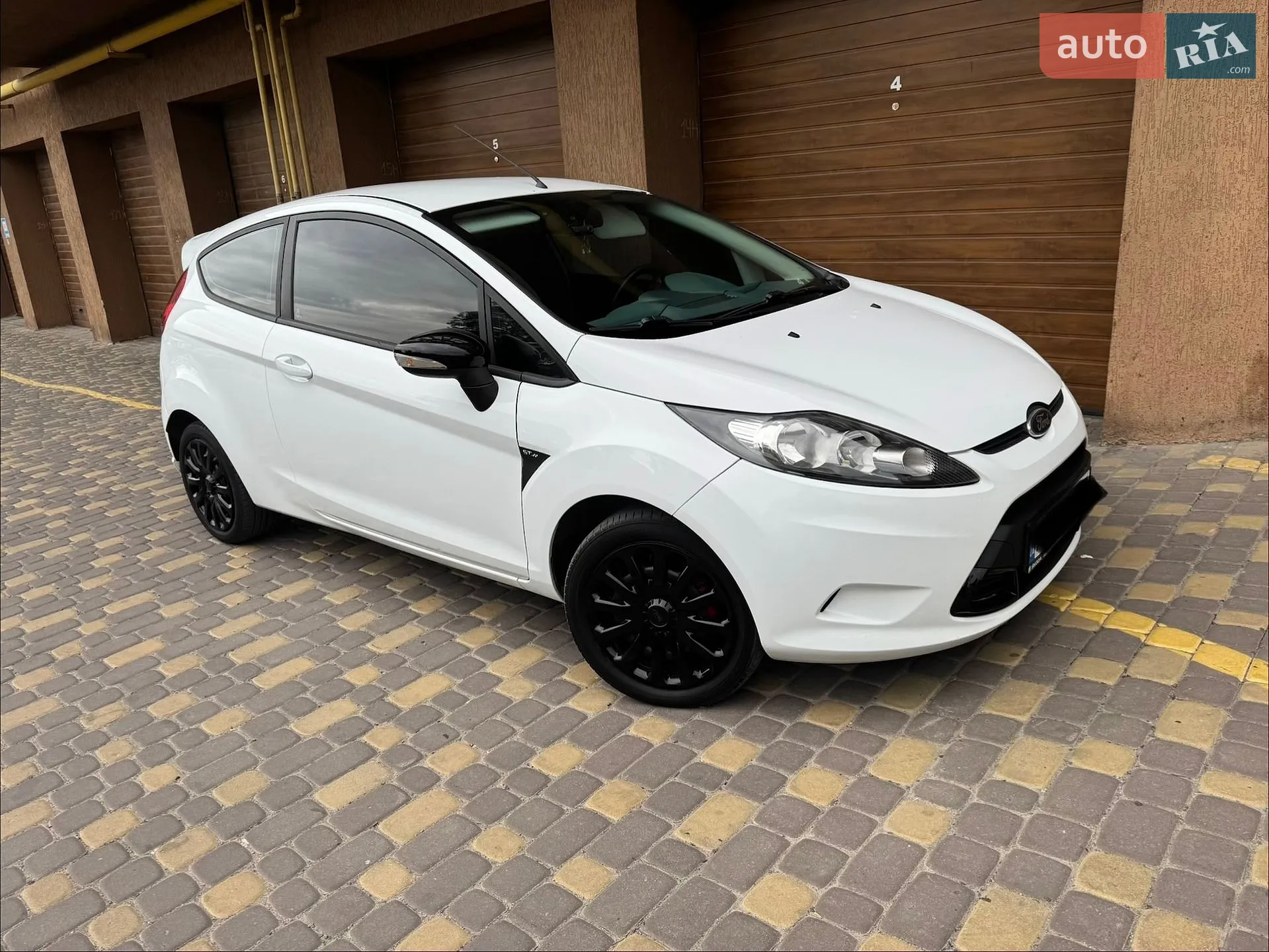 2010 Ford Fiesta - мініатюра 7