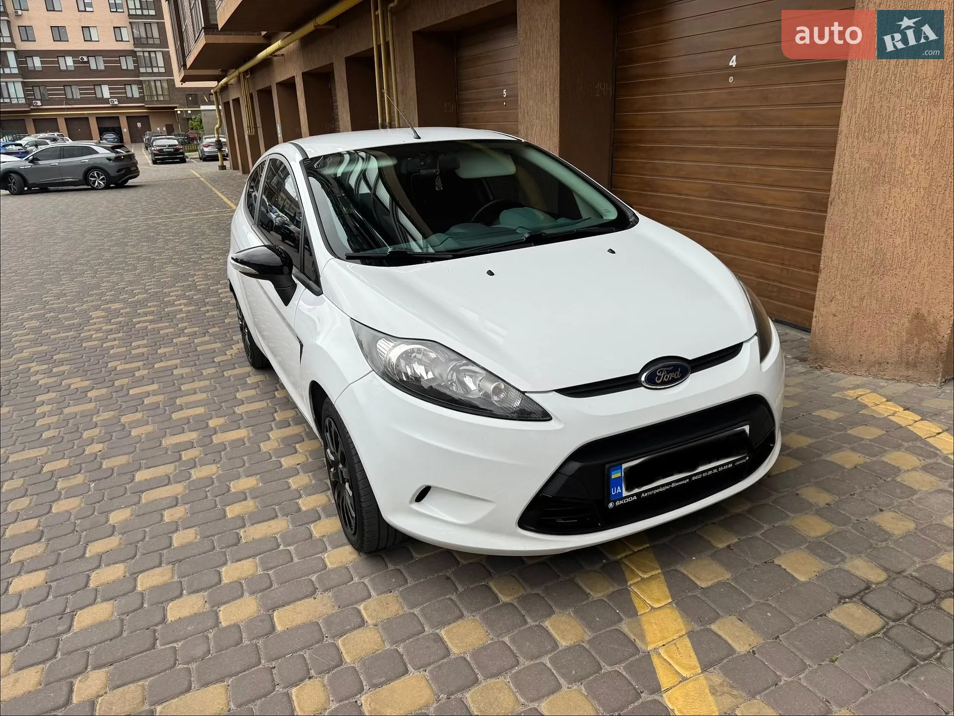 2010 Ford Fiesta - мініатюра 5