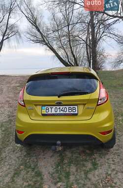 Хетчбек Ford Fiesta 2013 в Києві