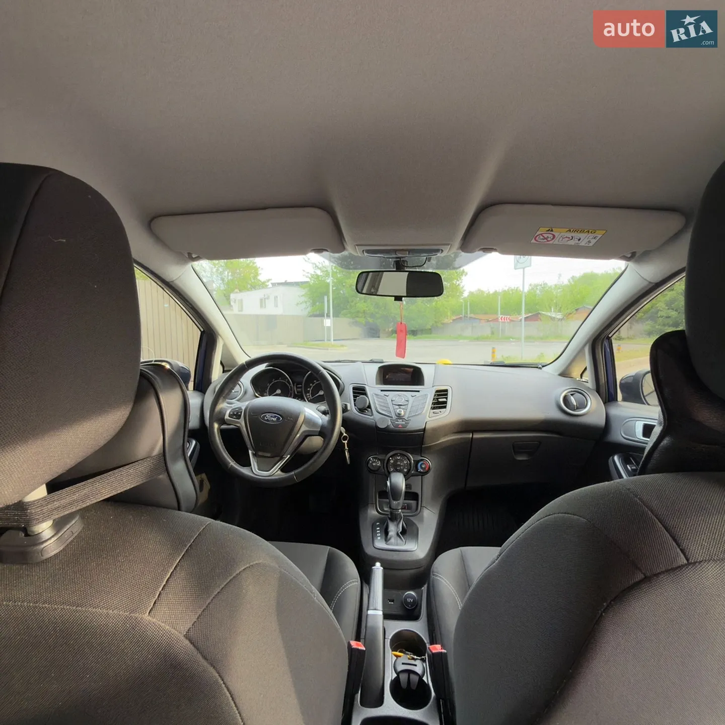 2016 Ford Fiesta - мініатюра 8