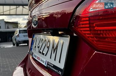 Седан Ford Fiesta 2016 в Киеве
